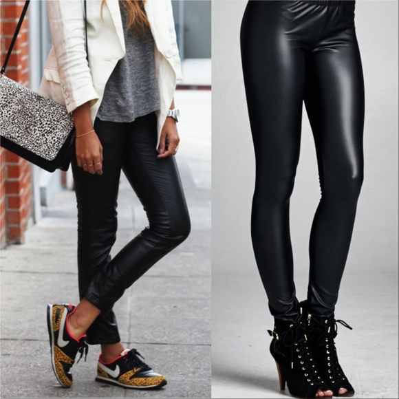 BLACK LEGGINGS - Picture 1 of 5